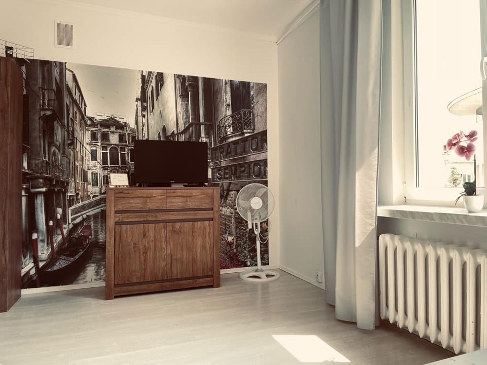 EASY RENT- Lublin Chopina CityCentre Free Parking 24h Check-in Apartment in Masovian Voivodeship