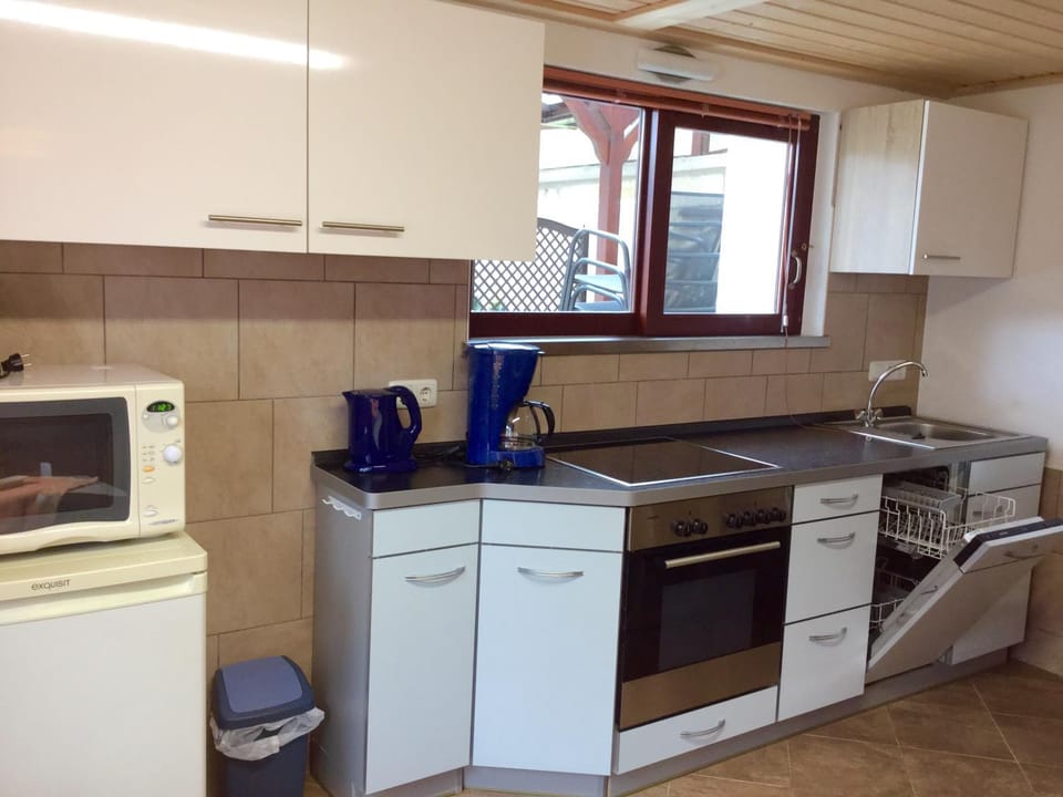 Kitchen or kitchenette, Decorative detail