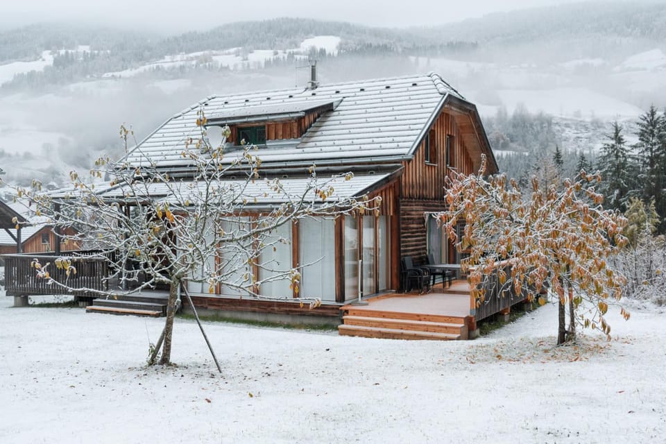 Property building, Natural landscape, Winter
