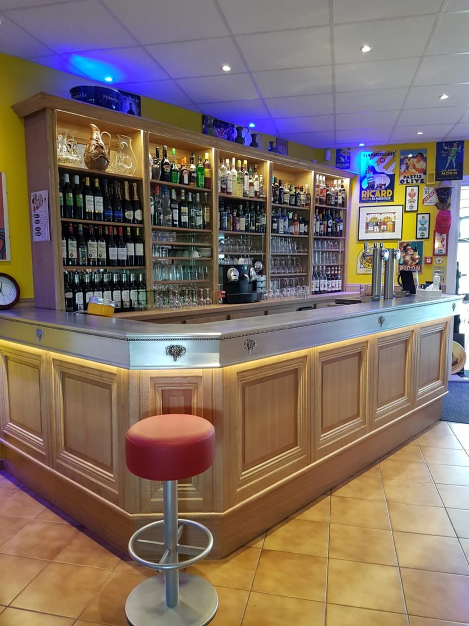 Lounge or bar
