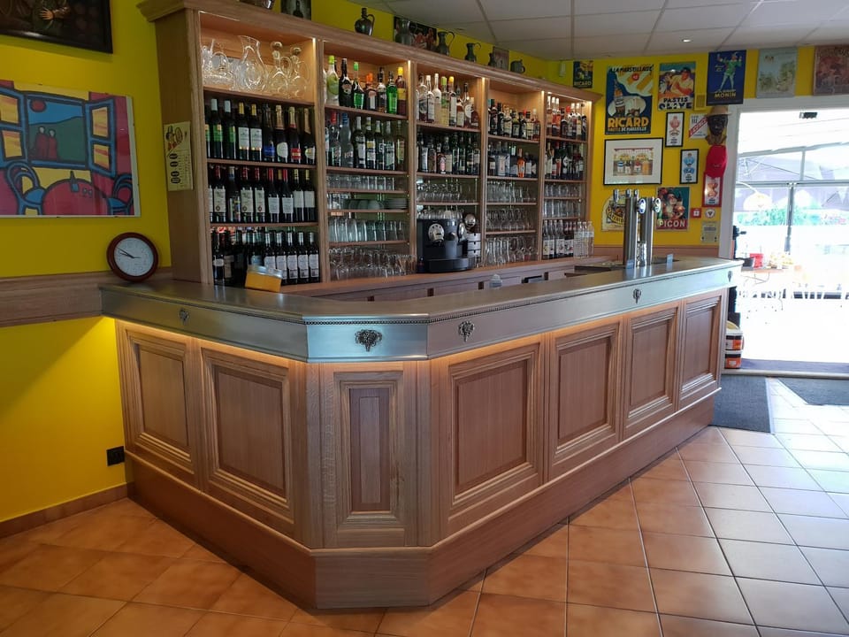 Lounge or bar
