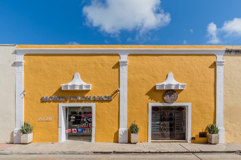Property building, Facade/entrance