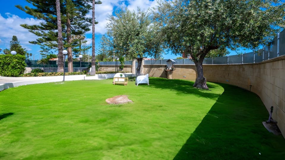 Garden, Garden view