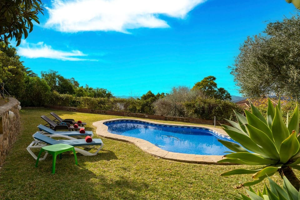 Casitas Select - Villa Abajo in Mijas Villa in Valle del Guadalhorce