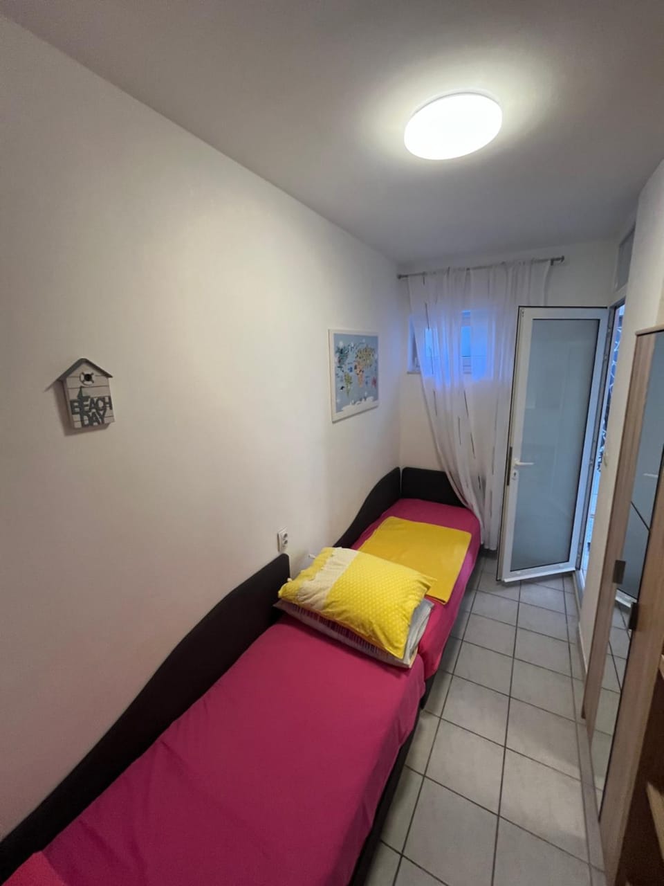 Bed, Photo of the whole room, Bedroom, children