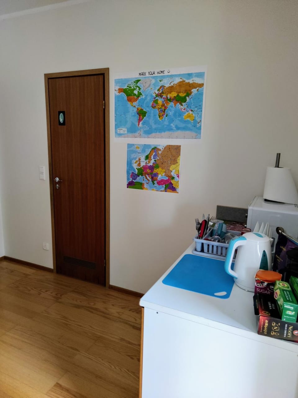 Coffee/tea facilities, Kitchen or kitchenette