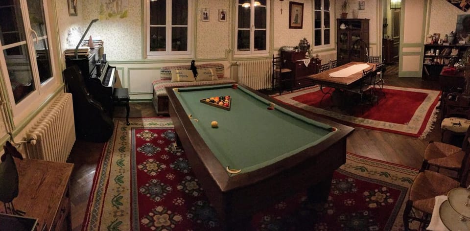 Billiard