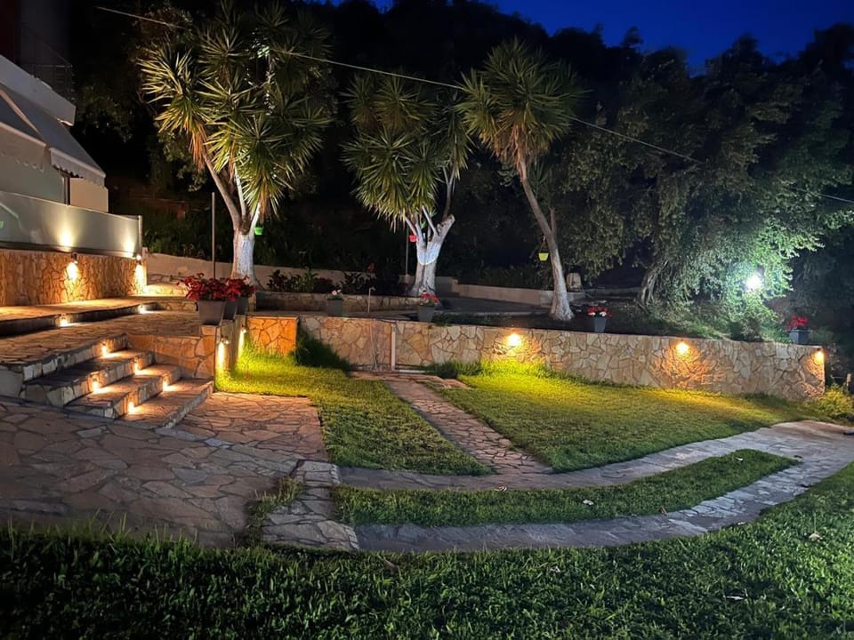 Spiros Rooms Bed and Breakfast in Peloponnese, Western Greece and the Ionian