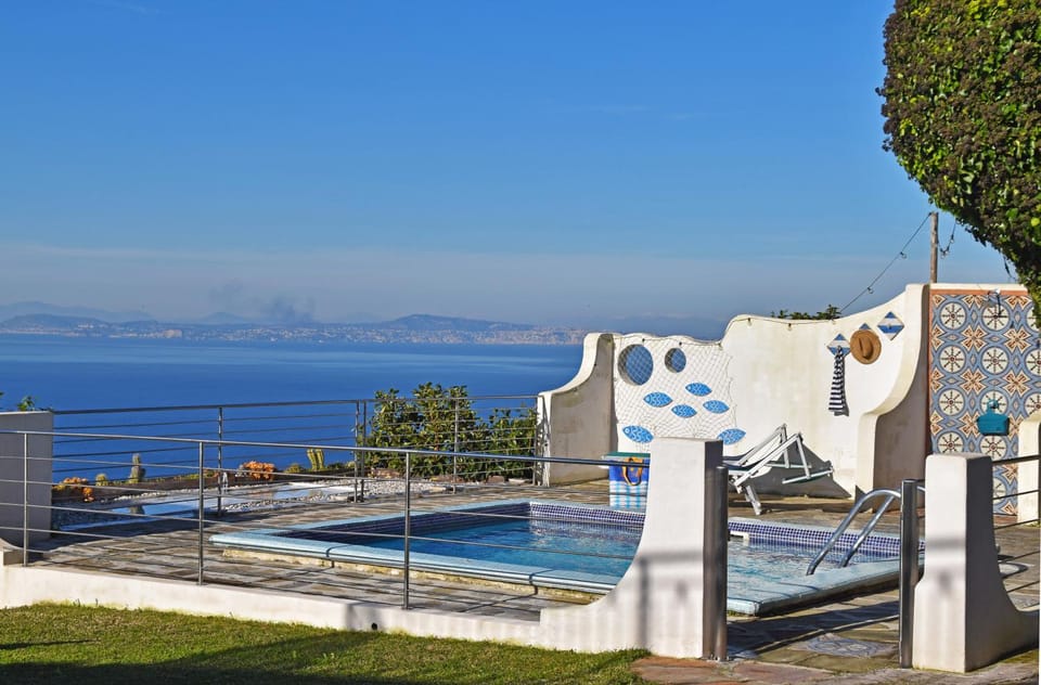 Sea view, Swimming pool