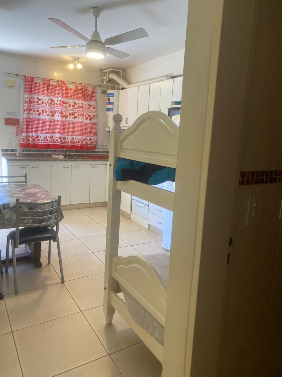 Kitchen or kitchenette, bunk bed