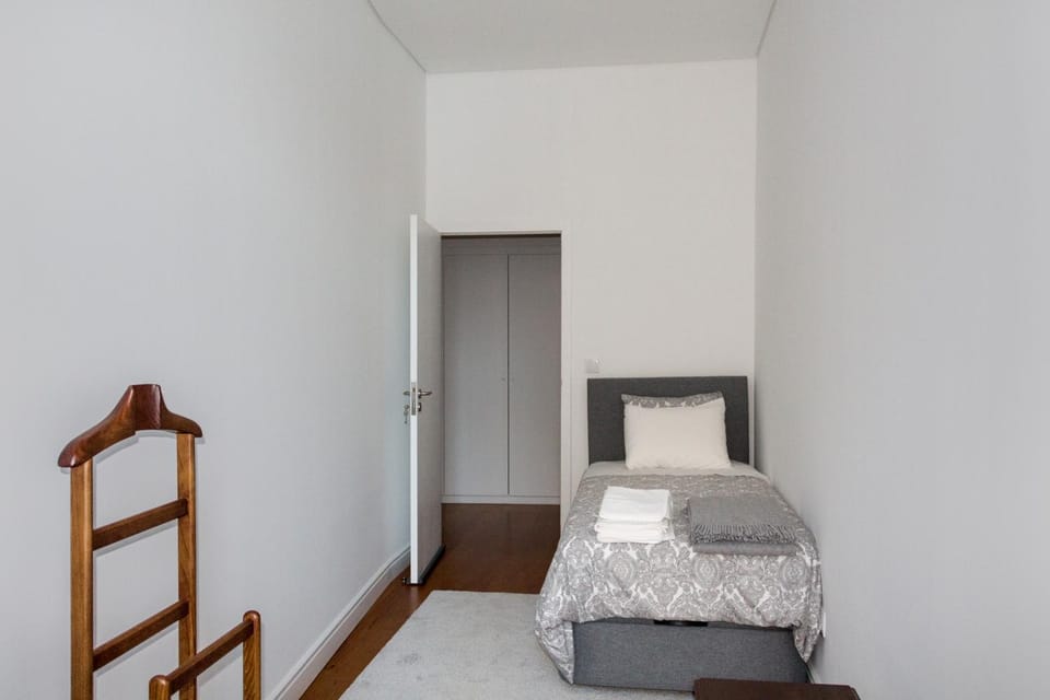 Casa Velha Guesthouse Bed and Breakfast in Porto