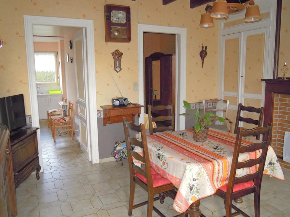 Charmante Maison à Recques-sur-Hem, 2 pers, Animaux Acceptés, Jardin, Proche Calais et St Omer - FR-1-376-58 House in Hauts-de-France