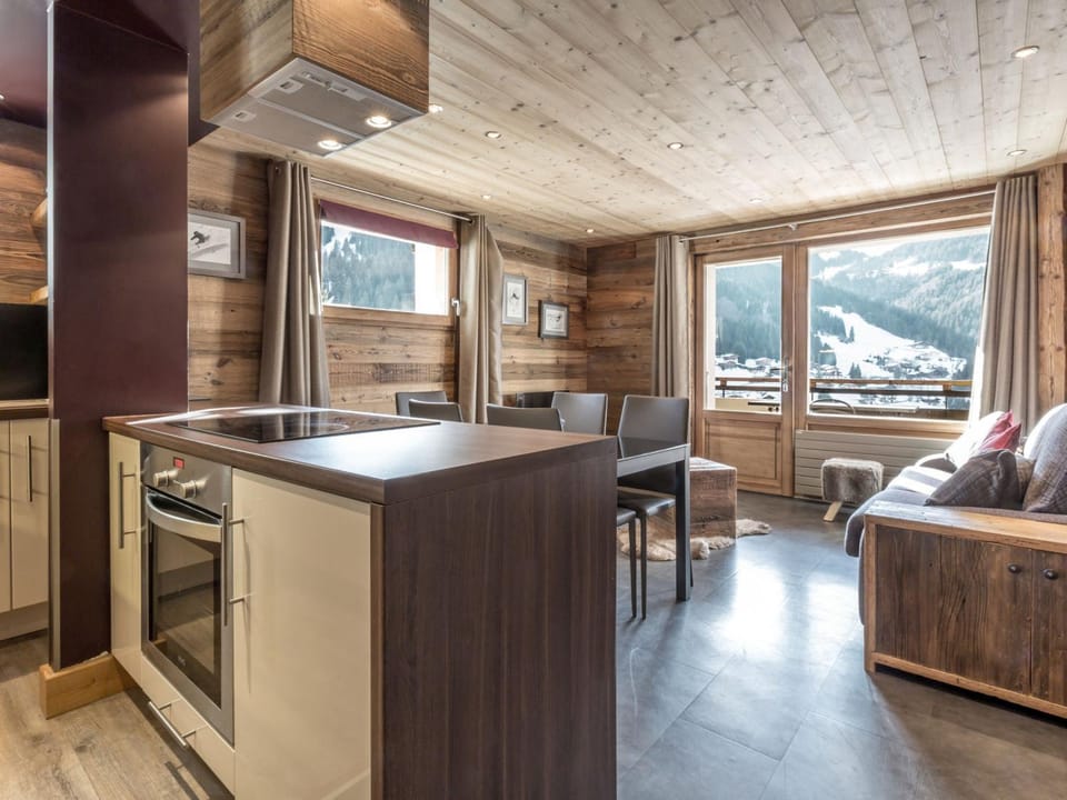 Appartement 4★, 5 pers, ski au pied, proche centre - FR-1-304-149 Apartment in La Clusaz