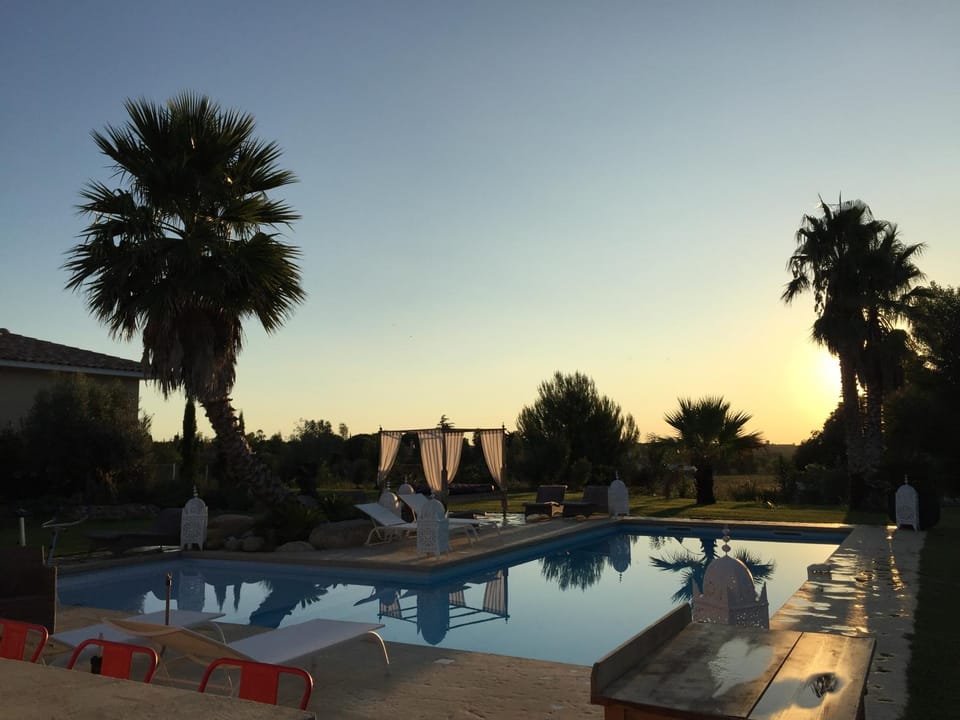 Garden view, Pool view, Swimming pool, Swimming pool, Sunrise