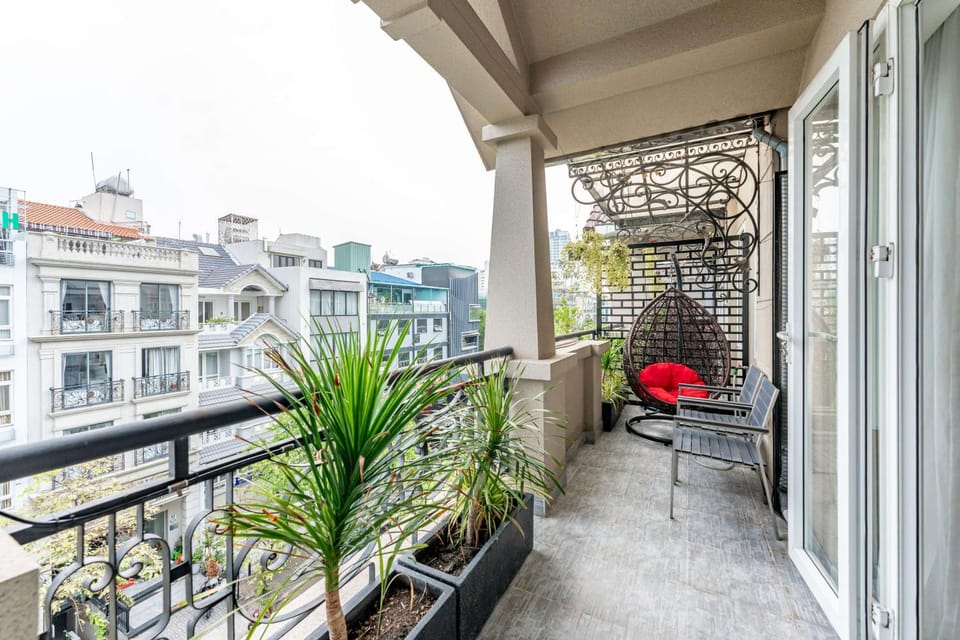 Edoya Hotel Phu My Hung - Complimentary Breakfast, Minibar, Laundry Hotel in Ho Chi Minh City