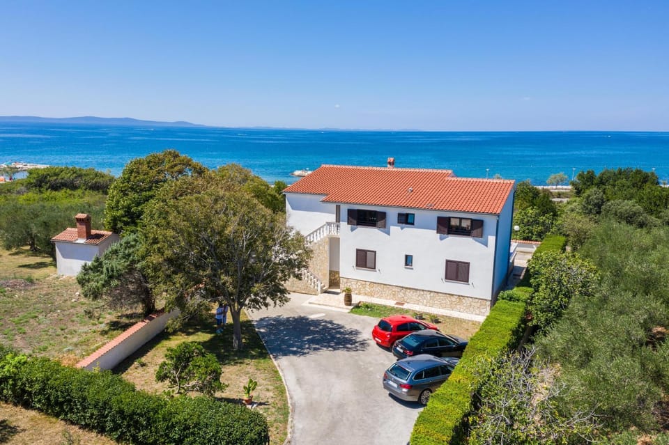 Apartment Astoria Apartment in Zadar County