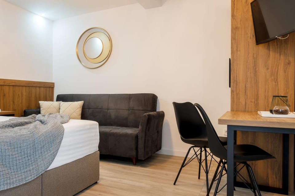 Living room, Seating area, Dining area, Bedroom