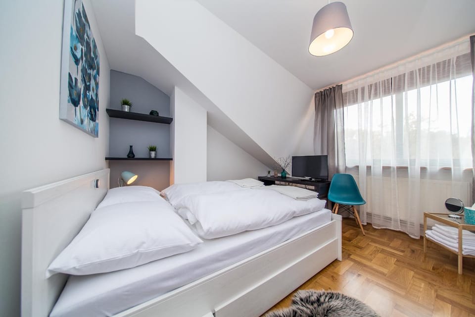 Bedroom, Garden view, Inner courtyard view