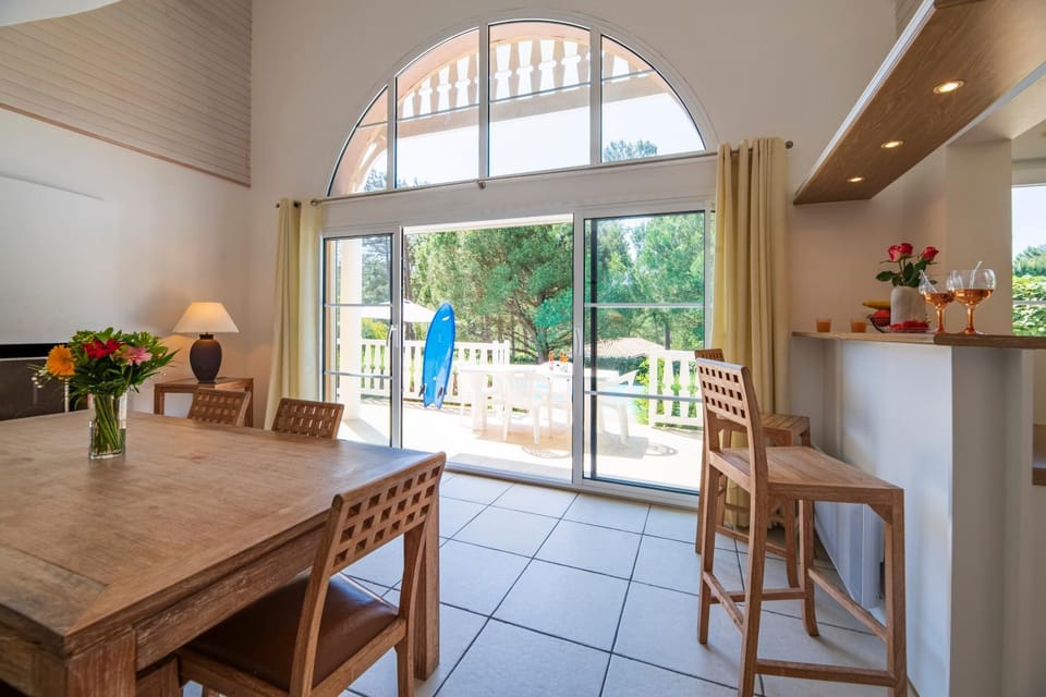 Patio, Balcony/Terrace, Lounge or bar, Garden view