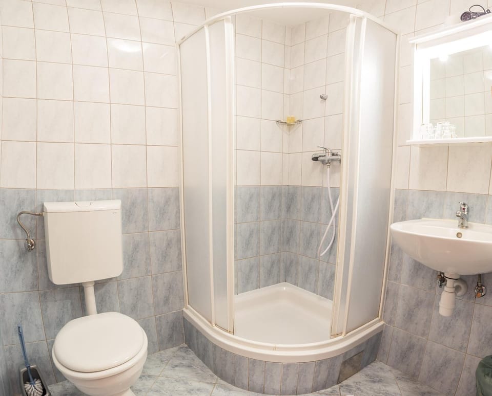 Shower, Toilet, Bathroom