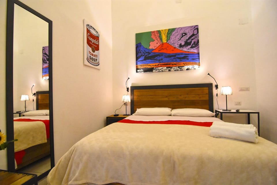Shower, Toilet, Living room, Seating area, Bedroom