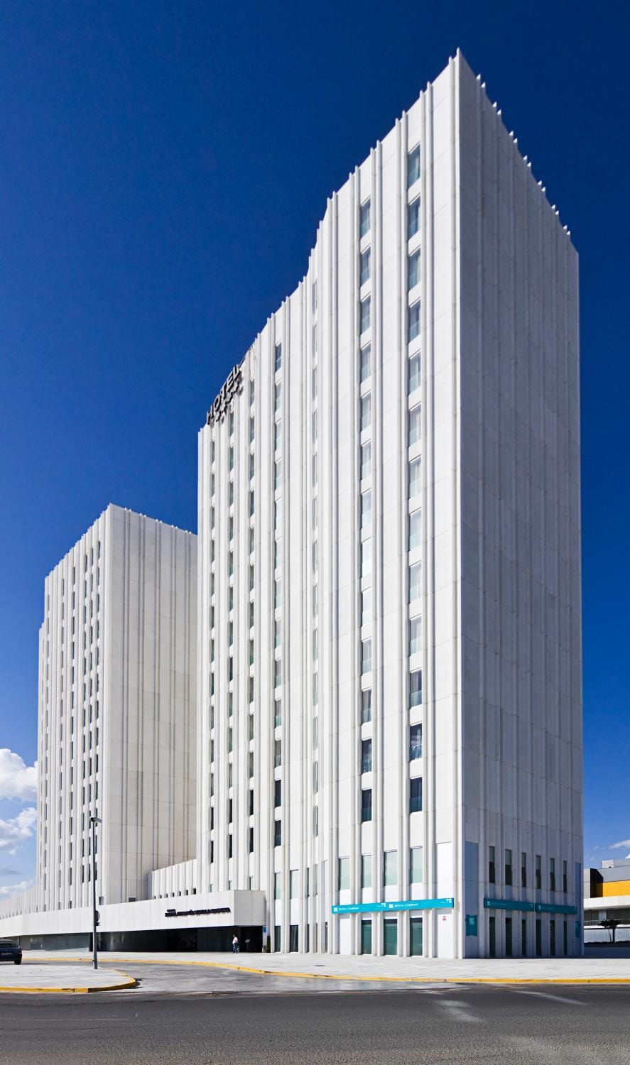 Property building, Facade/entrance