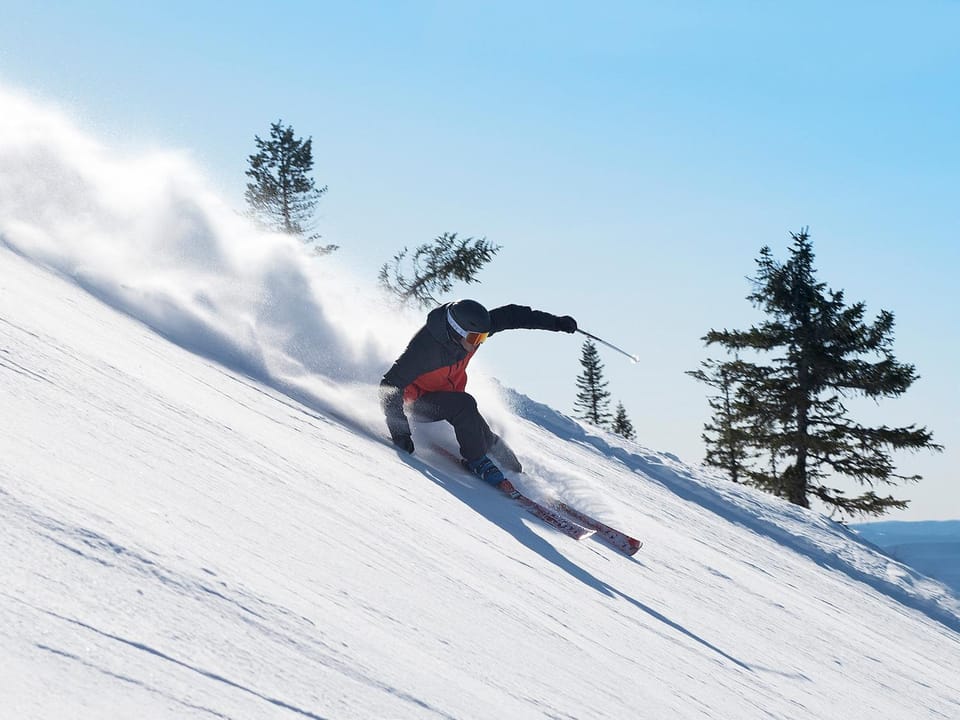 People, Activities, Skiing, Skiing