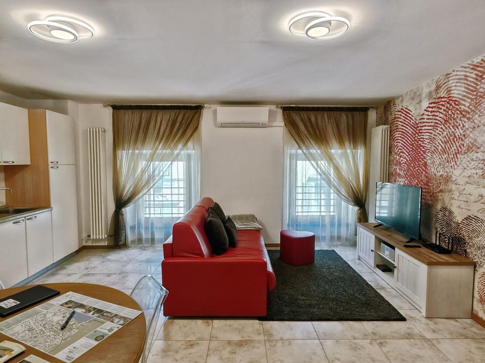 RivApartmentsDowntowN Love Apartment in Riva del Garda