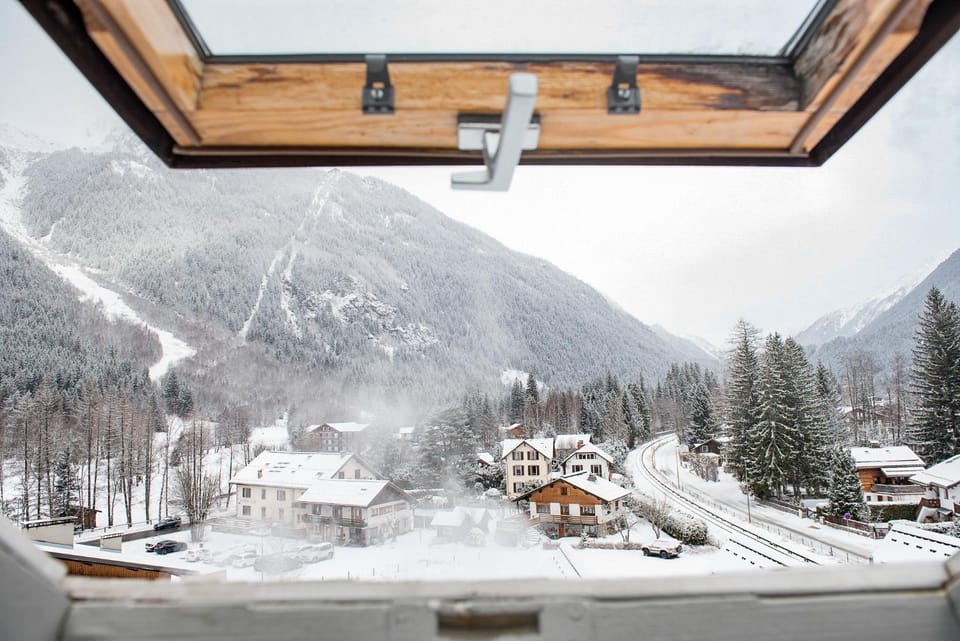 Neighbourhood, Winter