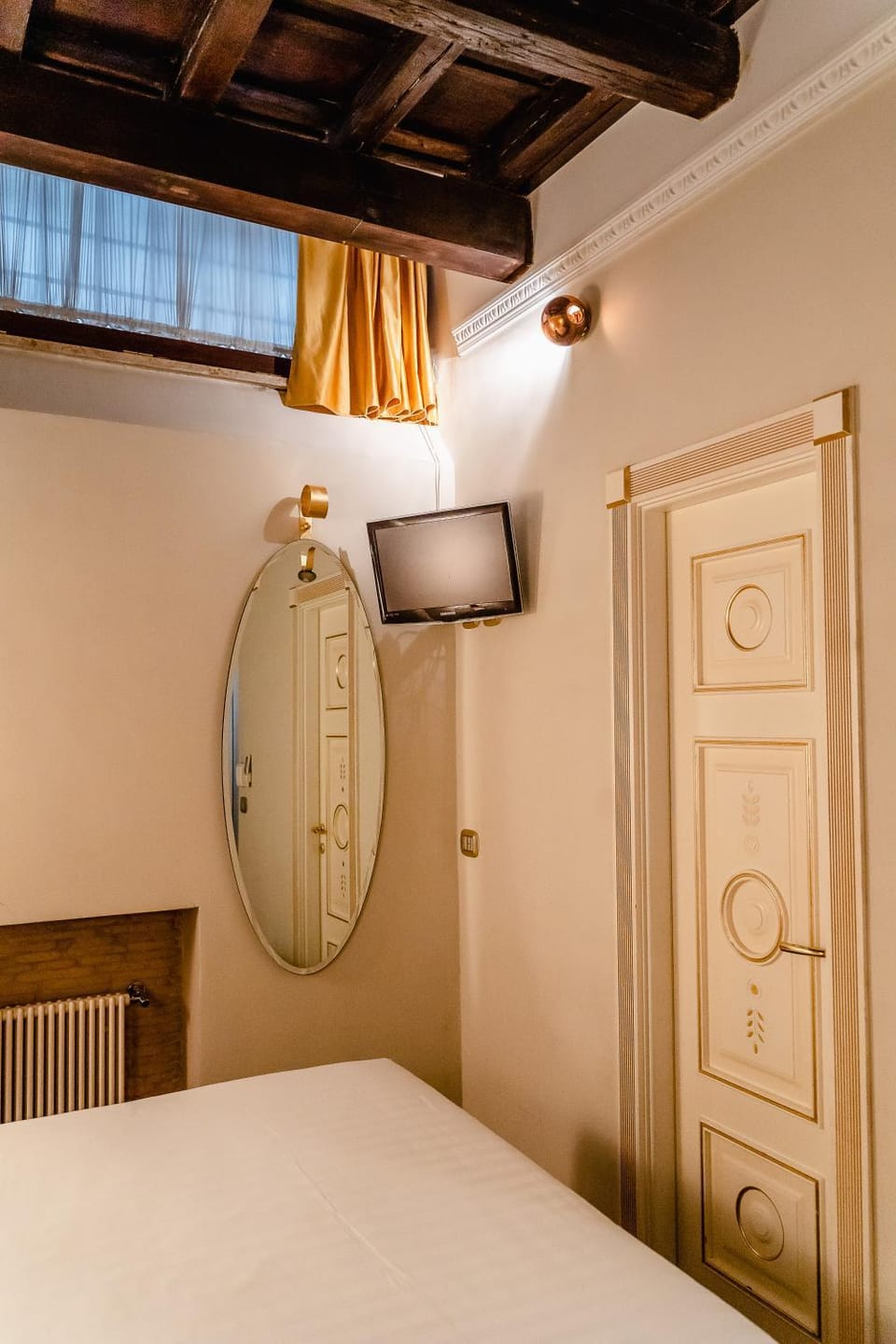 Locanda Del Sole-Roma Piazza Di Spagna Ripetta Bed and Breakfast in Rome