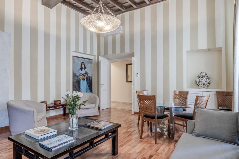 Appartamento Trevi Vicolo Scanderbeg Apartment in Rome