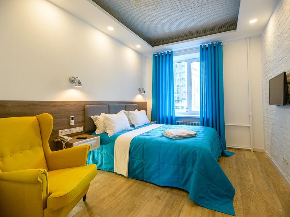 TV and multimedia, Living room, Bedroom, Street view
