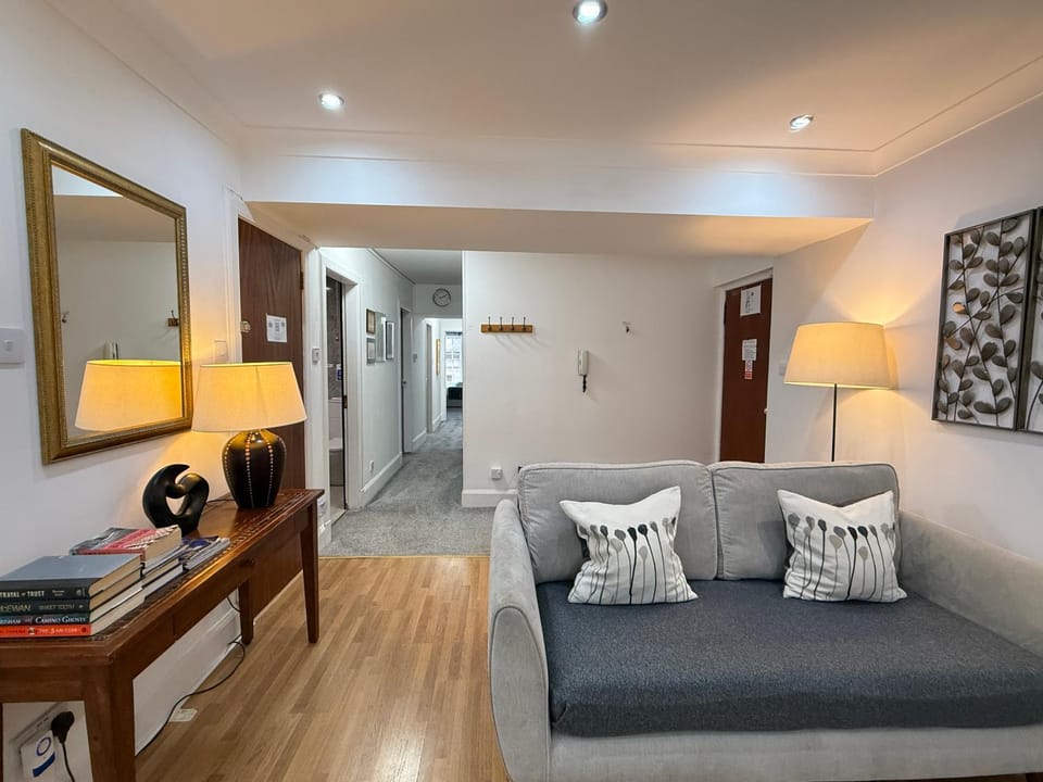 4 Royal Mile flat near Edinburgh Castle Apartment in Edinburgh