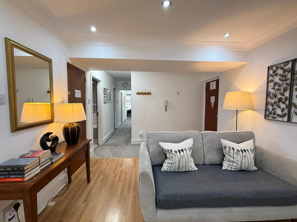4 Royal Mile flat near Edinburgh Castle Apartment in Edinburgh