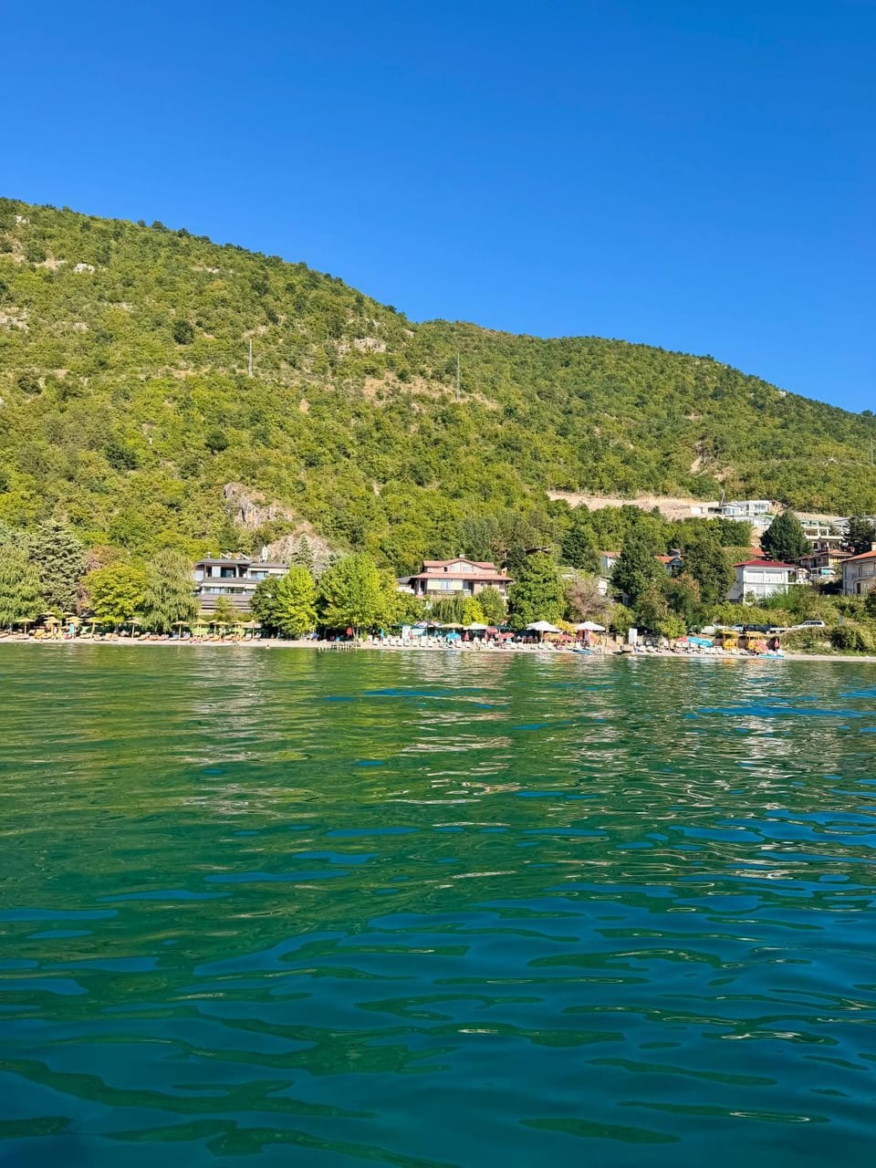 Nearby landmark, Day, Natural landscape, Lake view, Mountain view