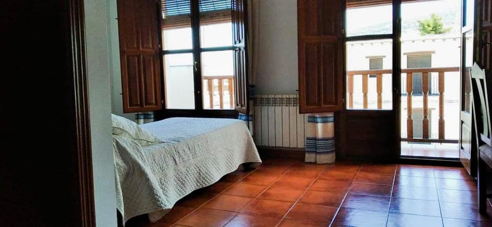 Hostal El Cascapeñas de la Alpujarra Bed and Breakfast in Alpujarra Granadina