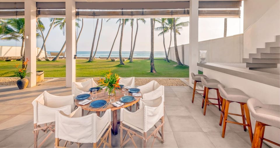 Lounge or bar