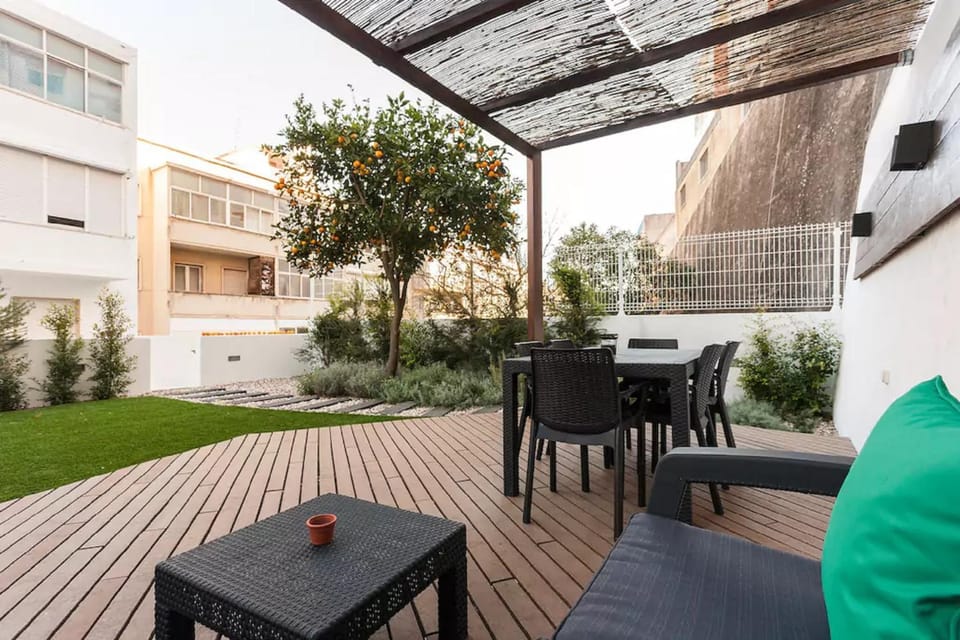 Day, BBQ facilities, Garden, Balcony/Terrace, Banquet/Function facilities, On site