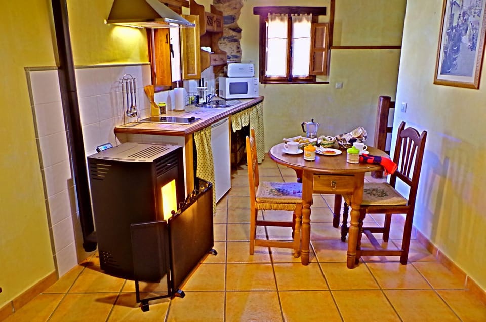 Los Balcones del Río Country House in Sierra de Gata