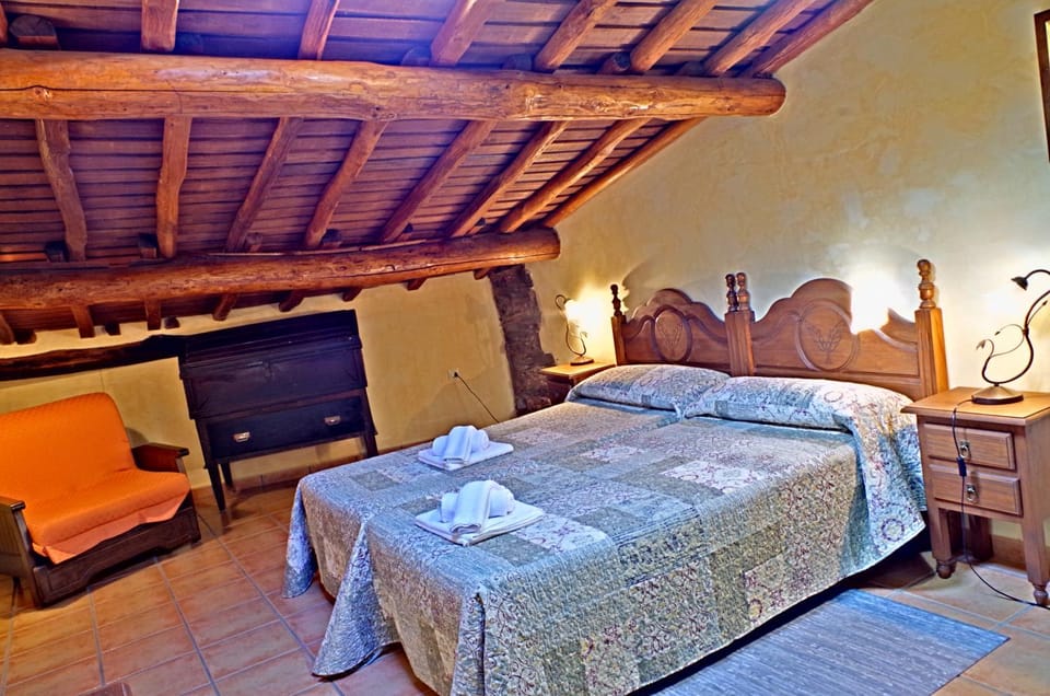 Los Balcones del Río Country House in Sierra de Gata