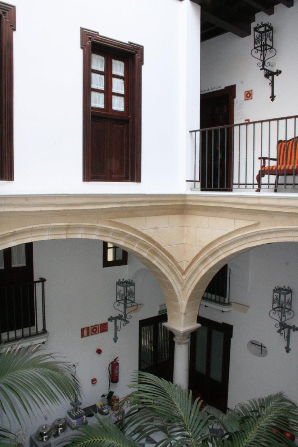 Balcony/Terrace, Internal: Not applicable to any particular room
