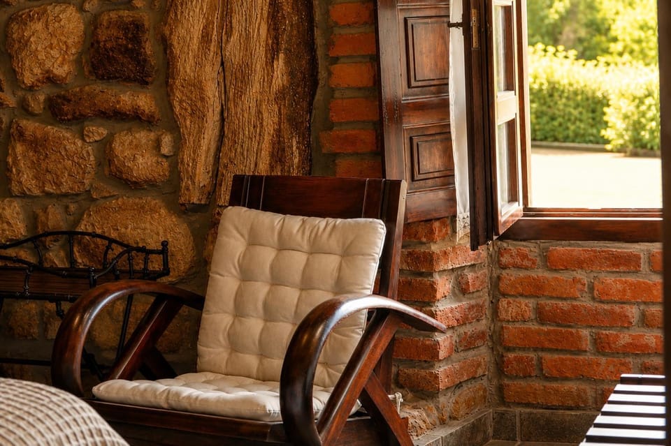 Posada La Llosa de Viveda - Adults Only Country House in Western coast of Cantabria