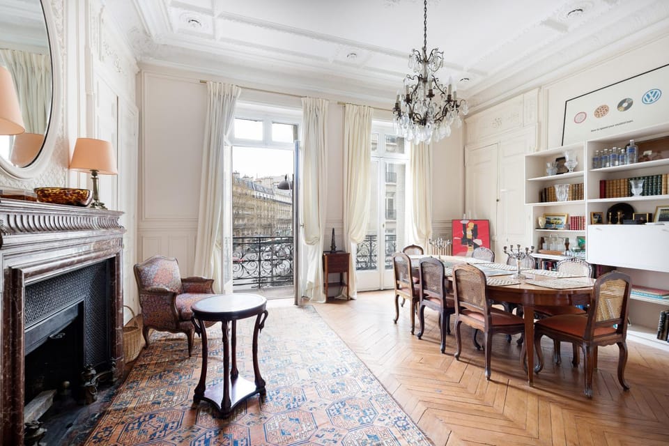 Haussmann 168 Apartment in Paris