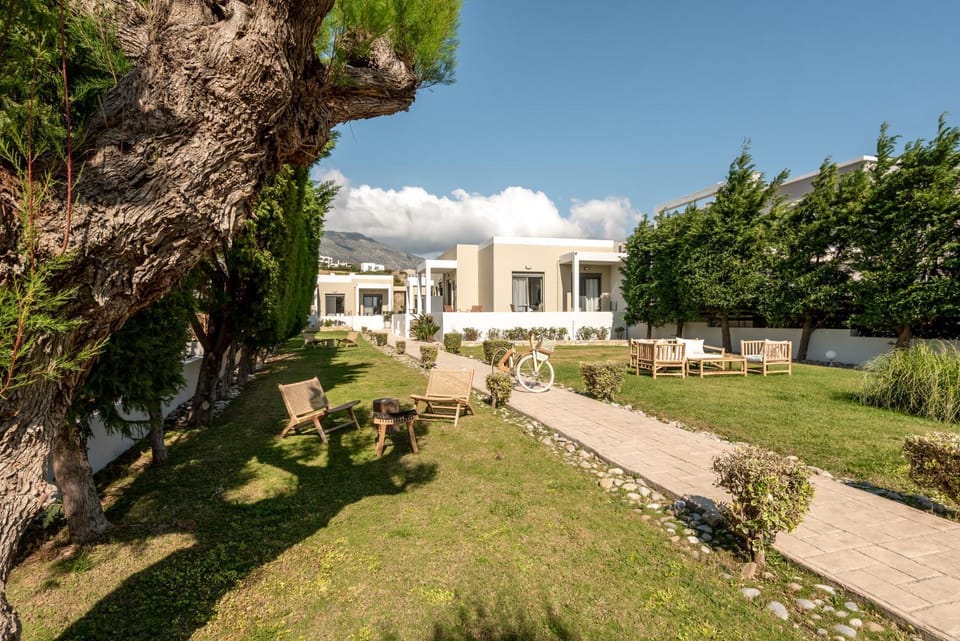 Property building, Garden