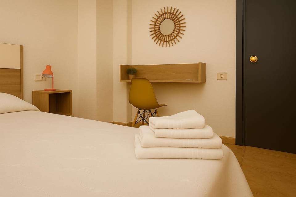 Bed, Photo of the whole room, Bedroom, towels