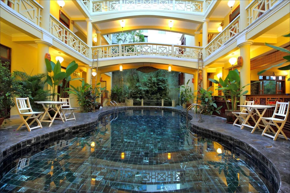 Pool view, Swimming pool