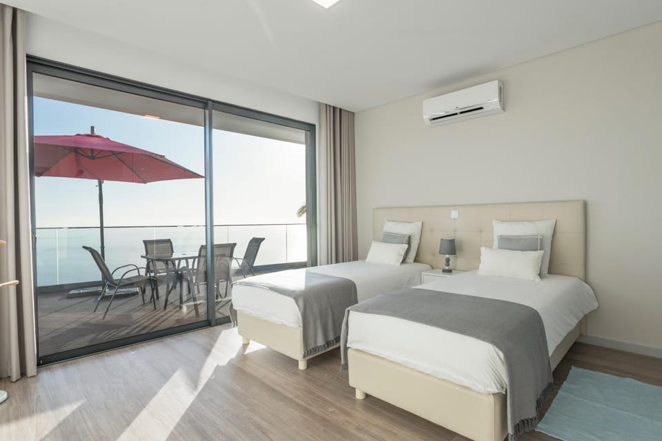 Bed, View (from property/room), Bedroom