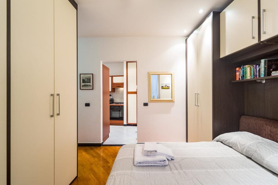Bed, Photo of the whole room, Bedroom, hair dresser, towels, wardrobe