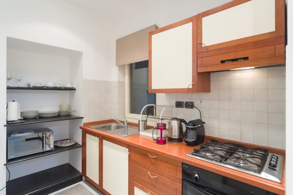 Coffee/tea facilities, Kitchen or kitchenette, minibar, pet friendly, stove, toaster