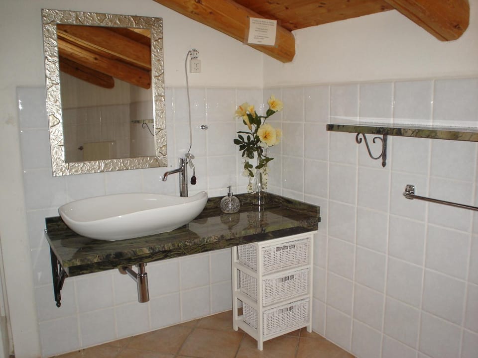 Agriturismo Sondrea Bed and Breakfast in Liguria